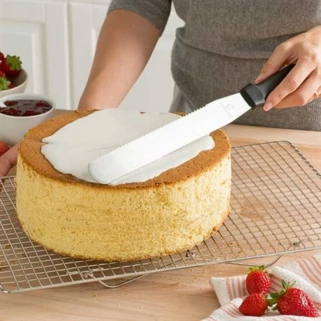 Set Couteau à Génoise Spatule à Glaçage Et Cercle à Trancher Extensible Inox 5 Set Couteau à Génoise Spatule à Glaçage Et Cercle à Trancher Extensible Inox – Image 3