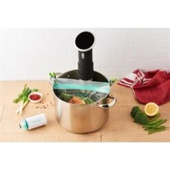 Kit Pompe Et Sacs Sous Vide STOR’EAT F93867 -Fournitures De Cuisine 606062 3 3 Kit pompe et sacs sous vide STOR EAT F93867 Mastrad