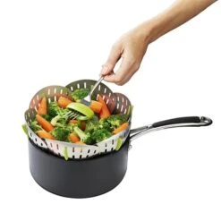 Joseph Joseph Panier Vapeur Pliable Anti-rayure -Fournitures De Cuisine 670099 2 1 Panier vapeur pliable anti rayure Joseph Joseph