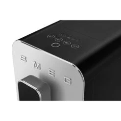 Smeg Machine à Café Avec Broyeur 19 Bars BCC01BLMEU Noir Mat -Fournitures De Cuisine 700072 2 1 Machine a cafe avec broyeur 19 bars BCC01BLMEU noir mat Smeg