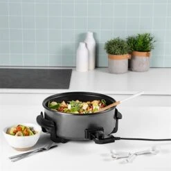 Tristar Faitout électrique 5 L Avec Couvercle 1 500 W PZ-9135 10 Tristar Faitout électrique 5 L Avec Couvercle 1 500 W PZ-9135 -Fournitures De Cuisine 718002 3 2 Faitout electrique 5 L avec couvercle 1 500 W PZ 9135 Tristar