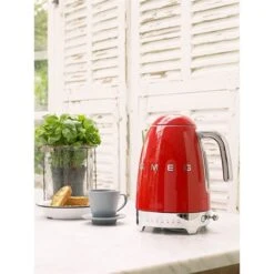Smeg Bouilloire Rouge 1,7 L 2400 W KLF04RDEU -Fournitures De Cuisine 720015 3 9 Bouilloire rouge 1 7 L 2400 W KLF04RDEU Smeg