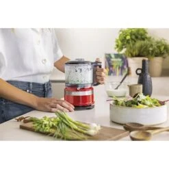 KitchenAid Mini Robot Hachoir Rouge 240 W 5KFC3516EER -Fournitures De Cuisine 760061 2 2 Mini robot hachoir rouge 240 W 5KFC3516EER Kitchenaid