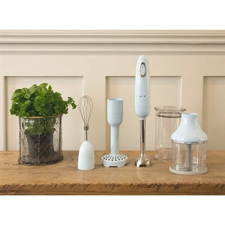 Smeg Mixeur Plongeant Avec Accessoires 700 W HBF22PBEU Bleu Azur 4 Smeg Mixeur Plongeant Avec Accessoires 700 W HBF22PBEU Bleu Azur – Image 2