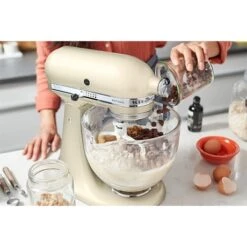 KitchenAid Robot Artisan Crème 5KSM175PS Avec Accessoires Supplémentaires 11 KitchenAid Robot Artisan Crème 5KSM175PS Avec Accessoires Supplémentaires -Fournitures De Cuisine 761003 4 6 Robot artisan creme 5KSM175PS avec accessoires supplementaires Kitchenaid