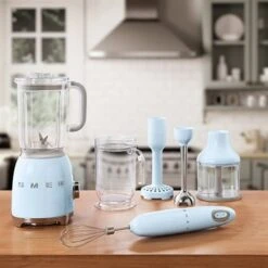 Smeg Blender 1,5 L 800 W BLF01PBEU Bleu Azur 8 Smeg Blender 1,5 L 800 W BLF01PBEU Bleu Azur -Fournitures De Cuisine 761061 2 1 Blender 1 5 L 800 W BLF01PBEU bleu azur Smeg