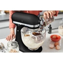 KitchenAid Robot Pâtissier Artisan à Tête Inclinable 4,8 L 300 W Noir Truffe 5KSM175PSEBK -Fournitures De Cuisine 761090 2 2 Robot patissier Artisan a tete inclinable 4 8 L 300 W noir truffe 5KSM175PSEBK Kitchenaid