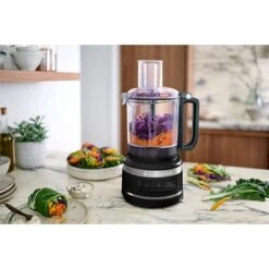 KitchenAid Robot Multifonctions 2,1 L 250 W Noir Onyx 5KFP0921EOB -Fournitures De Cuisine 761102 2 1 Robot multifonctions 2 1 L 250 W noir onyx 5KFP0921EOB Kitchenaid