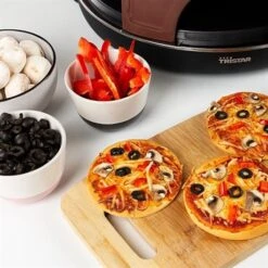 Tristar Pizza Festa - 4 Personnes 900 W PZ-9154 11 Tristar Pizza Festa - 4 Personnes 900 W PZ-9154 -Fournitures De Cuisine 780221 4 1 Pizza Festa 4 personnes 900 W PZ 9154 Tristar