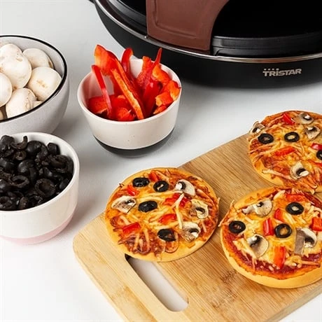 Tristar Pizza Festa - 4 Personnes 900 W PZ-9154 7 Tristar Pizza Festa - 4 Personnes 900 W PZ-9154 – Image 5