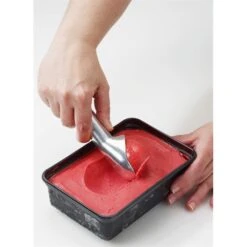 Set Gaufrier à Cornet 700 W Sweet Dreams Et Cuillère à Glace Eutectique -Fournitures De Cuisine 789019 3 1 Set gaufrier a cornet 700 W Sweet Dreams et cuillere a glace eutectique